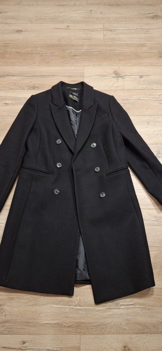 Zimowy płaszcz damski