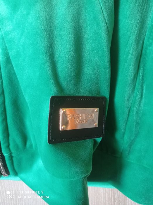 Bluzka kangurek nowa