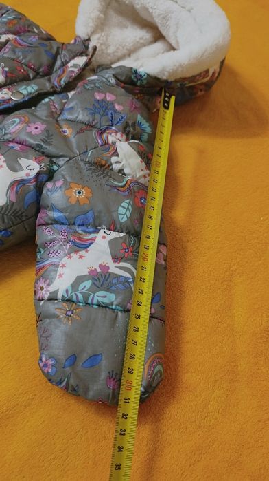 Курточка на дівчинку зимова,тепла