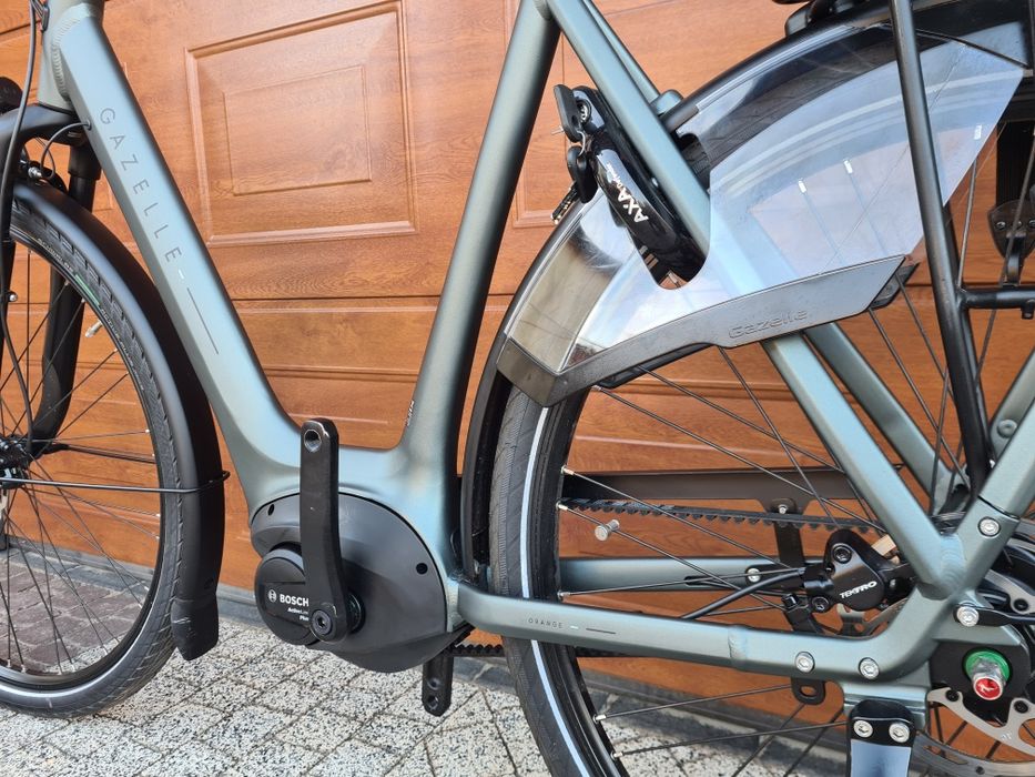 Gazelle Orange na pasku Smart 440km