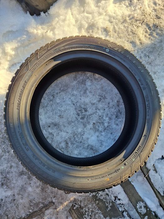 Opony 205/50/17 Falken Eurowinter HS449
