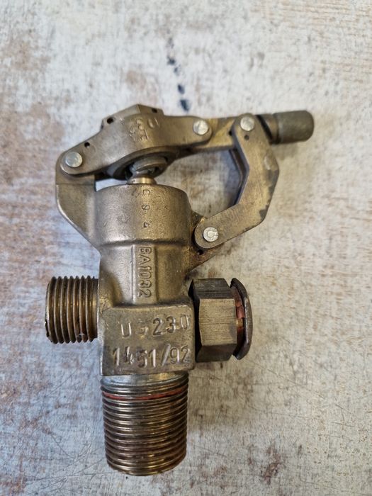 25szt Zawór butlowy co2 szybkotwieralny ugs system gaszenia
