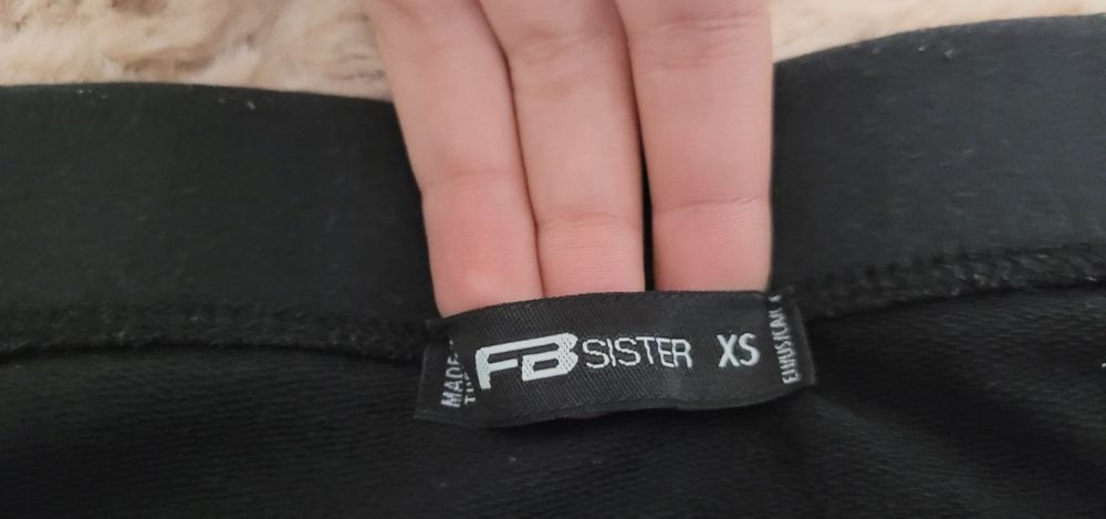 Spódniczka damska czarna