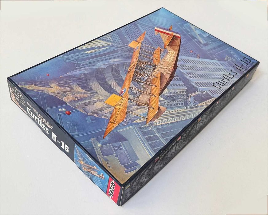 Roden_CURTISS H-16. Esc.1:72. Completo e como novo.