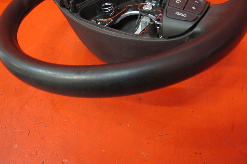 volvo c30 s40 v50 kierownica multifunkcyjna skórzana pv55150060