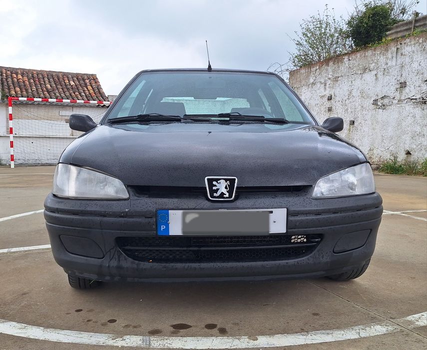 Peugeot 106 1.1 - Ano 1999