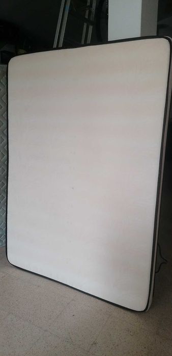 Mattress 1.90x1.40 m, foam; delivery possible64564395079171120