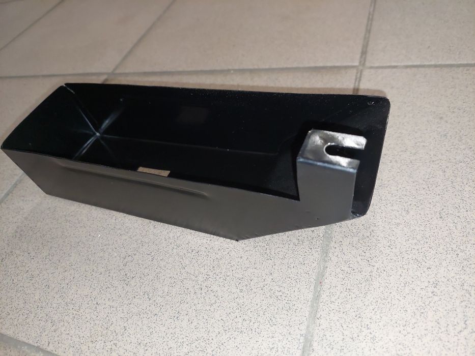 Nowy schowek narzędziowy wsk125 175 metalowy pod siedzenie kanapa ramy