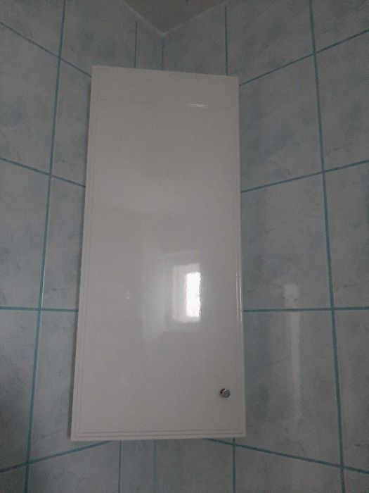 Szafka łazienkowa narożna wisząca 70x30