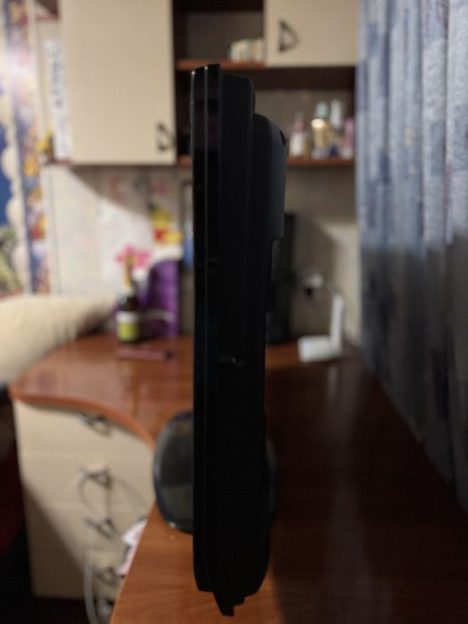 Продам телевизор Sharp