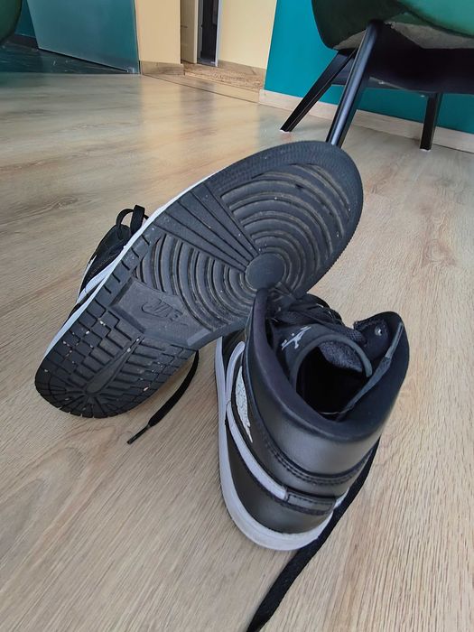 Buty sportowe Air Jordan damskie r. 39 NIKE
