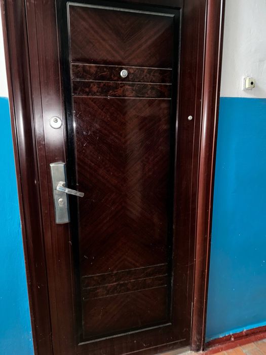 Продам 3-кімнатна квартира з меблями, технікою та автономним опаленням