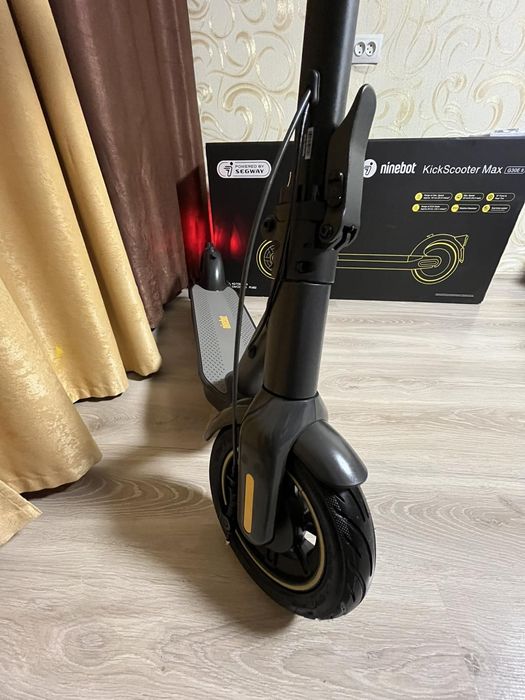 Електросамокат Segway-Ninebot MAX G30E II