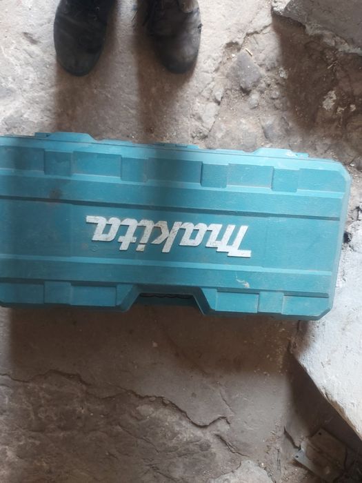 Walizka,, szlifierki kątowe