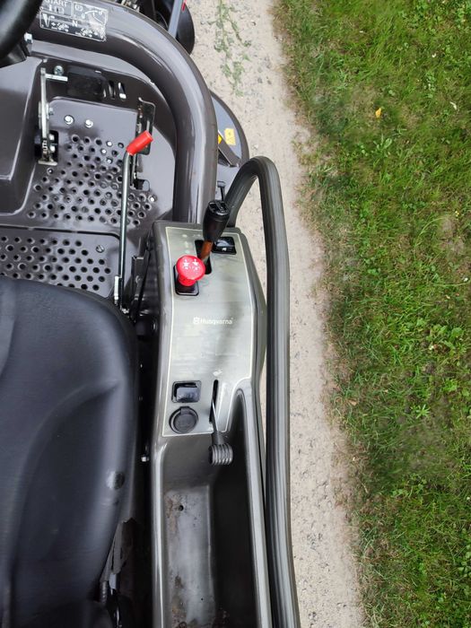 Traktorek kosiarka Husqvarna Rider P525D 4x4 diesel 155cmKubota silnik