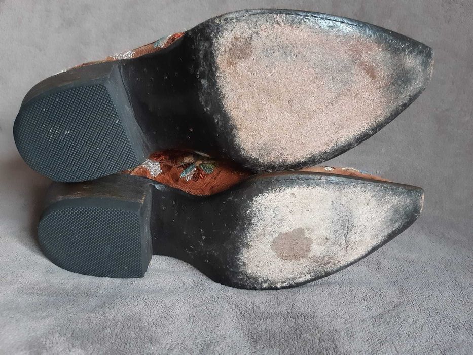 Kowbojki haftowane cavenders made in mexico