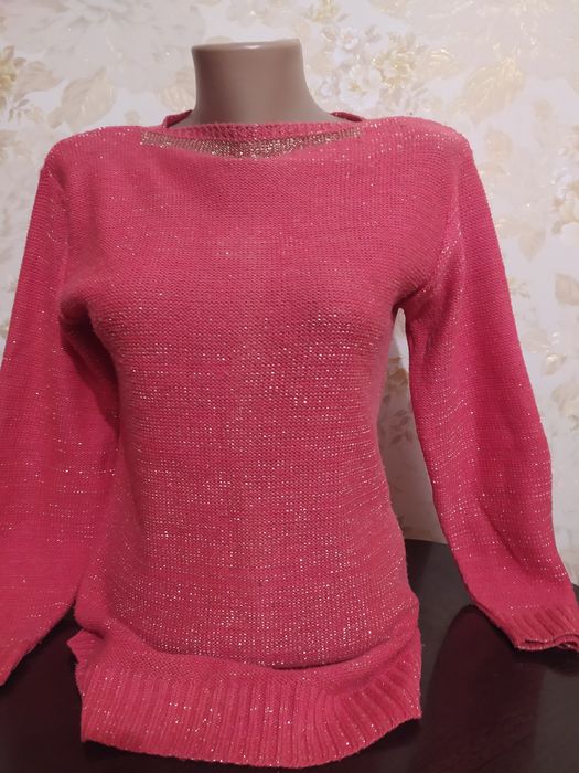 Свитер очень красивый