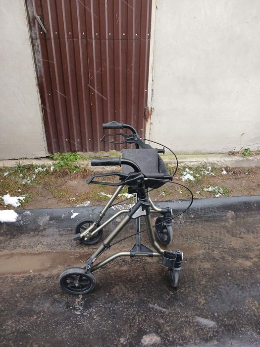 Продам інвалідний візок