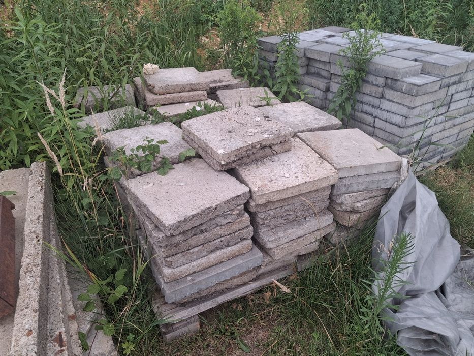 Plyty chodnikowe 35x35