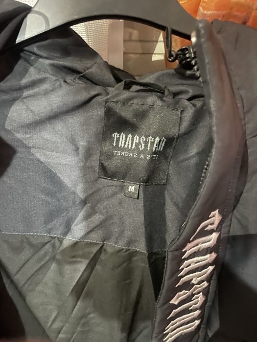Casaco Trapstar Puffer Preto Original Style – Excelente Estado