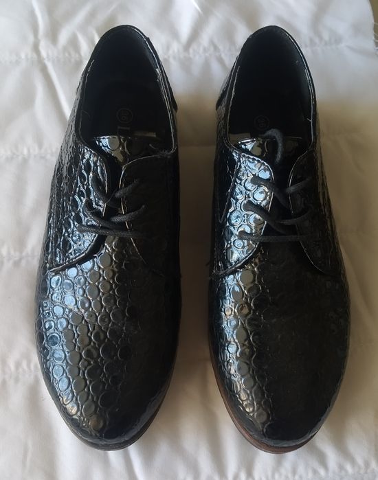 Туфли на девочку р-36