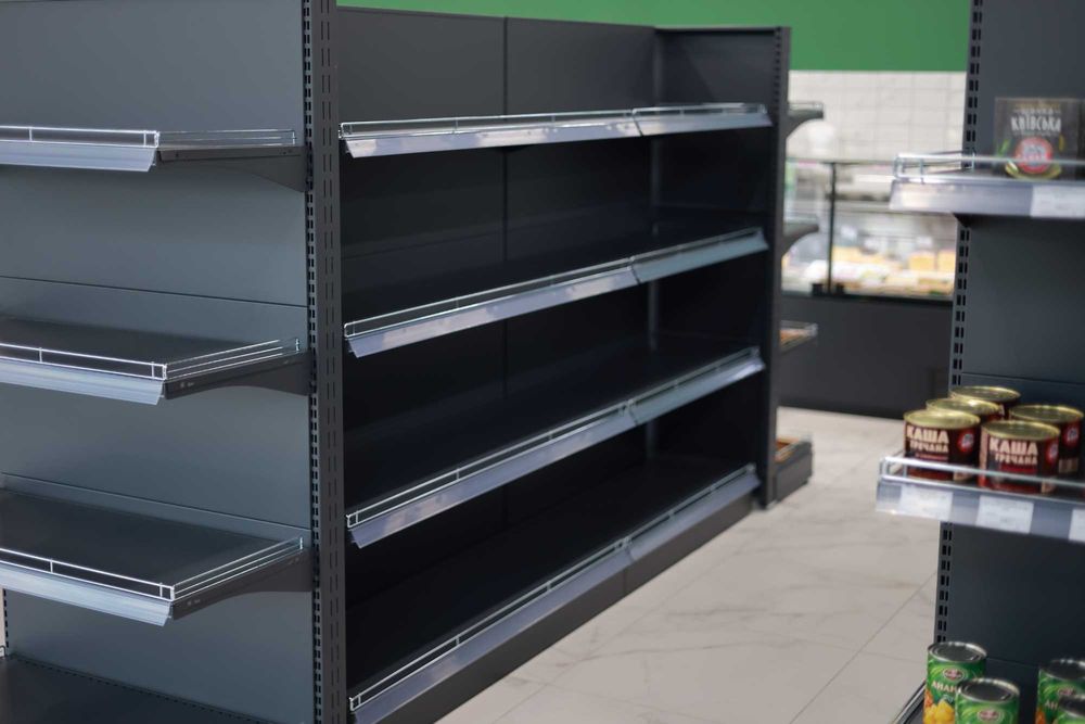 Торгові стелажі. Каса. Гачки. Торгове обладнання. Вітрини. Полки в маг