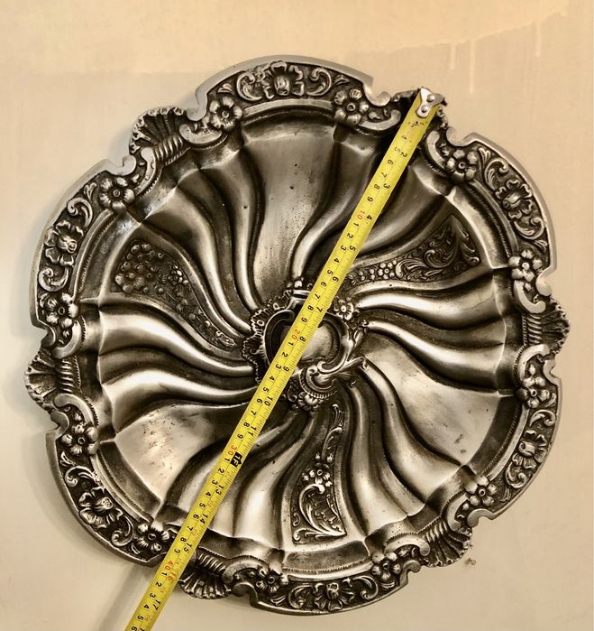 Tin-Worked Plates441442497379717121