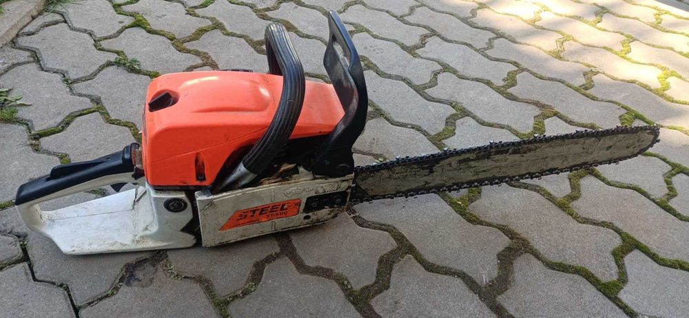 Продам бензопилу TS600