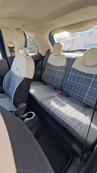 Carro Fiat 500 .