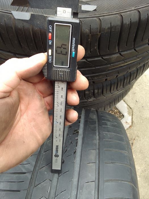 Cena za 2 Opony letnie 245/40r19 WINRUN 2021r