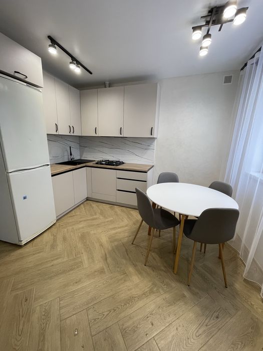 Оренда однокімнатного будинку Шевченка 181