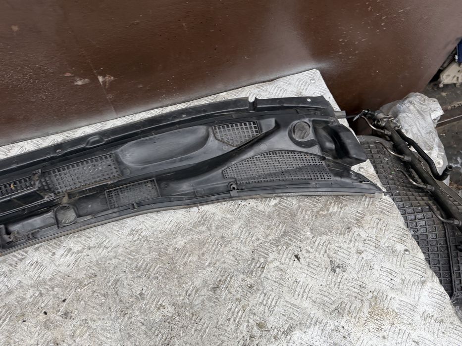 Пластик под лобовое жабо Чери тигго chery tiggo год 08