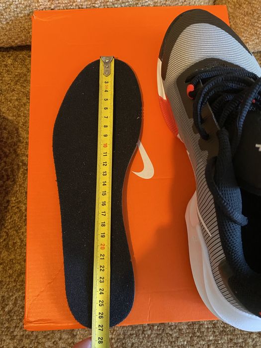 Кросівки Nike AIR MAX IMPACT 4