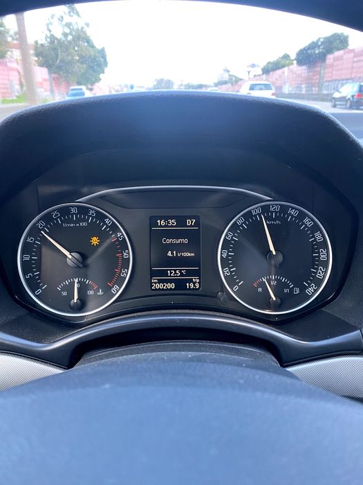 Skoda Octavia Break 1.6 TDI DSG 7 | 105 cv | 2010