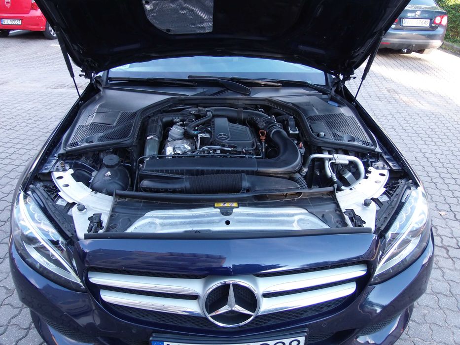 Mercedes Benz C200D bardzo ekonomiczny