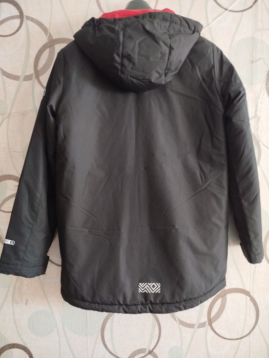 Весняна курточка на підлітка, розмір 164-170