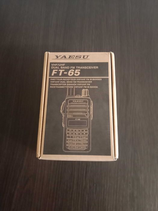 Радиостанция YAESU FT - 65R