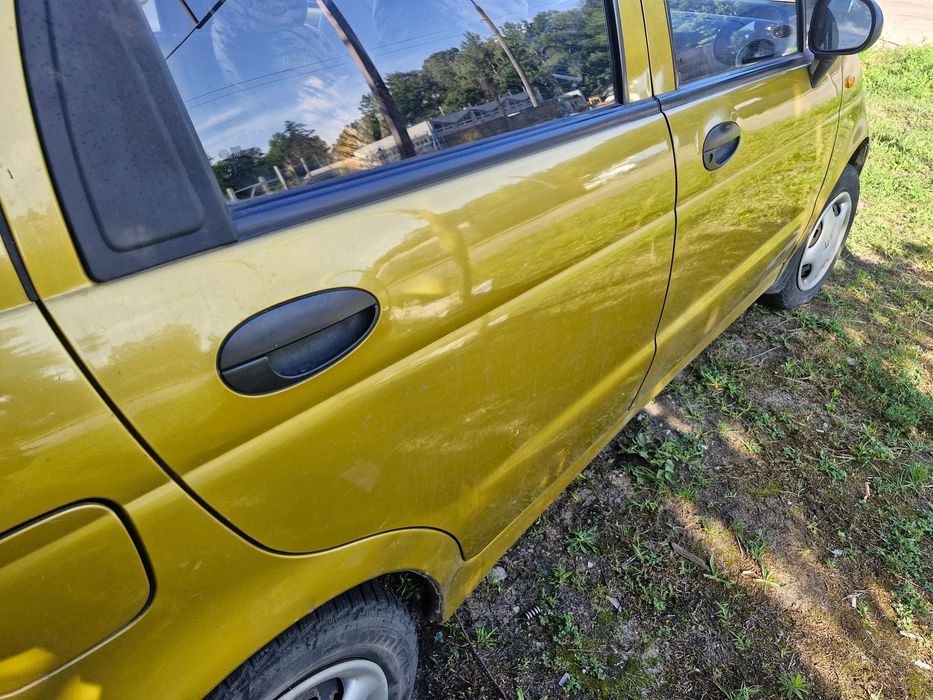 Matiz drzwi przód tył prawe lewe stan bdb złoty