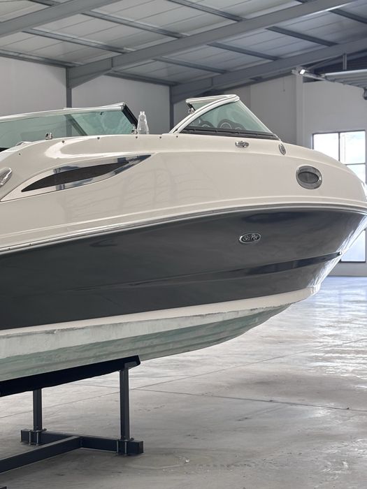 SeaRay 260 Sundeck 350Mag Dualprop