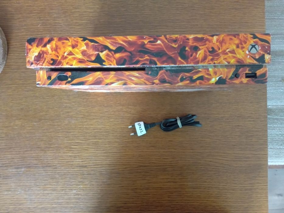 Xbox One X Ogień