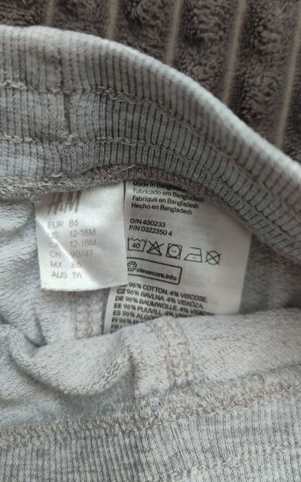 Spodnie dresy h&M na około 1 rok