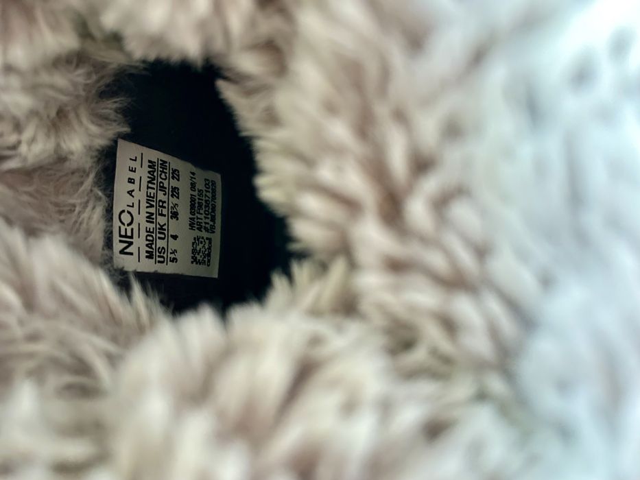 Сапоги угги спортивные 36 размер