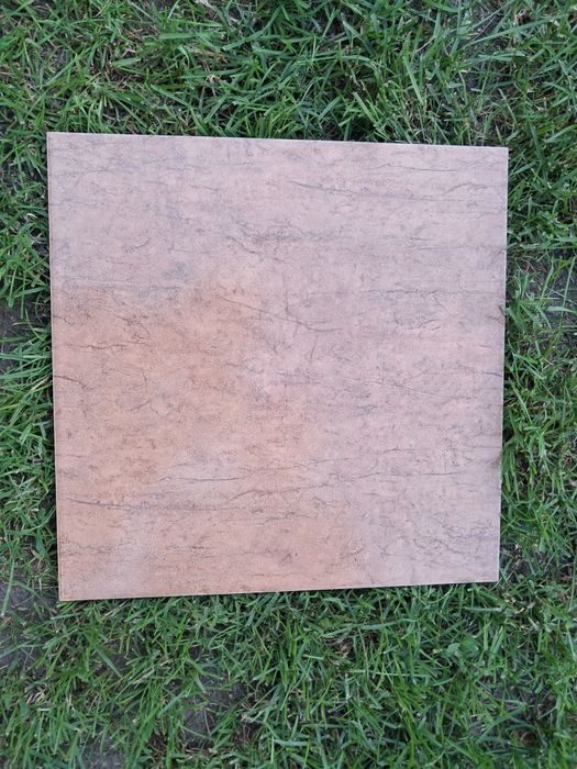 Płytka 35x35 wewnętrzna 6m2