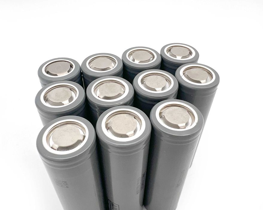 Новий акумулятор LG M58T 21700 - 5800mAh Grey