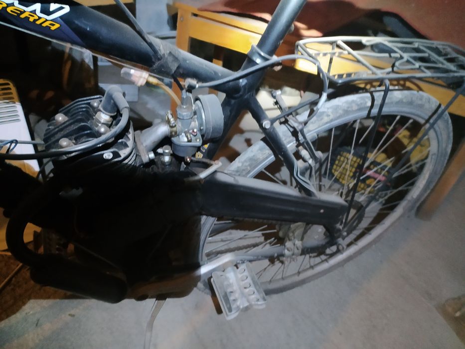 Rower spalinowy Kross 2t z silnikiem