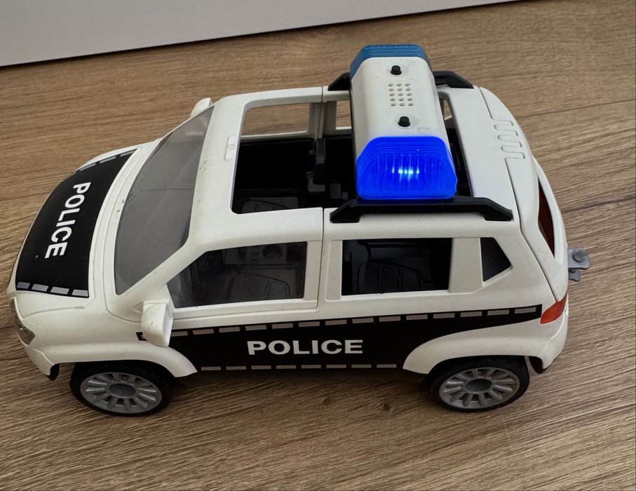 Playmobil 9372 policyjny radiowóz, samolot i quad