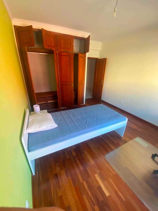 Quarto para arrendar a estudantes ao pé do Politécnico de Setúbal