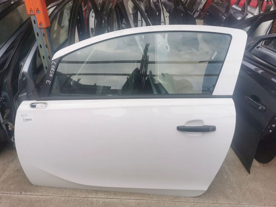 Porta Esquerda Corsa E do ano 2014