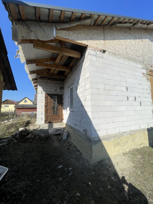 Продаж будинку з сучасним переплануванням!