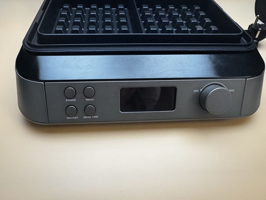 Вафельниця Reemix model : ST5403TD-GS